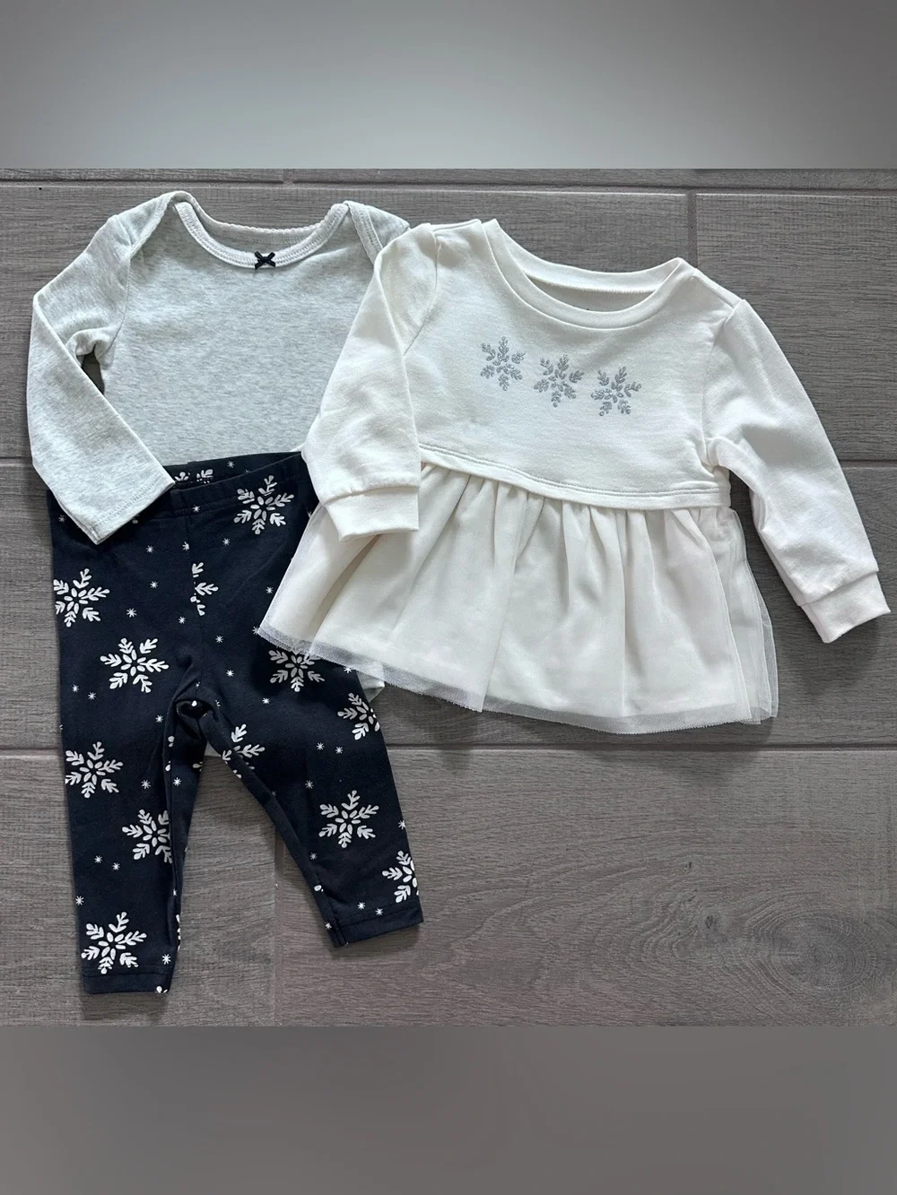 Carter’s 3pc Set Snowflake Peplum Top Bodysuit & Leggings Girls 9mo NWT